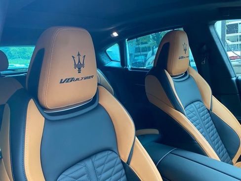 New 2024 Maserati Levante Trofeo image 43