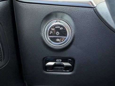 Certified 2024 Mercedes-Benz C 300 4MATIC Sedan image 10