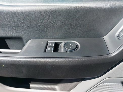 New 2023 Ford F550 4x4 Regular Cab Super Duty image 28