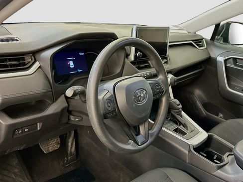 Used 2024 Toyota RAV4 LE image 18
