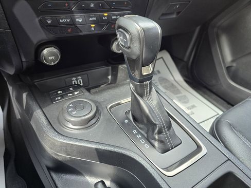 Used 2021 Ford Ranger Lariat w/ Equipment Group 501A High image 20