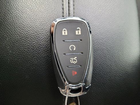 Used 2024 Chevrolet Malibu LT image 32