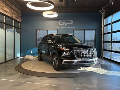 Used 2022 Hyundai Venue SEL