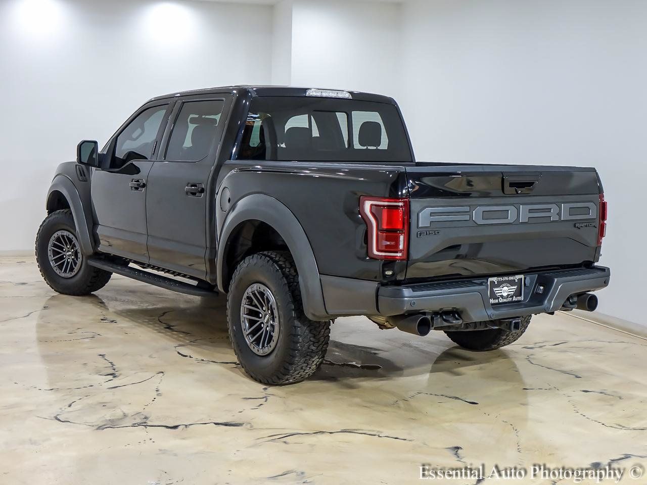 Used 2019 Ford F150 Raptor w/ Equipment Group 802A Luxury AWD/4WD image 10