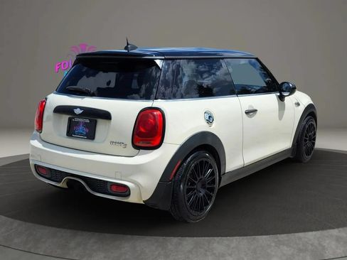 Used 2015 MINI Cooper S FWD image 8