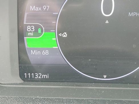 Used 2023 Chevrolet Bolt LT w/ Infotainment Package FWD image 20