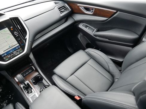 Certified 2025 Subaru Ascent Touring image 11