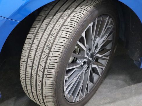 Used 2023 Kia Forte GT-Line image 45