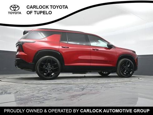 Used 2024 Chevrolet Traverse RS image 41