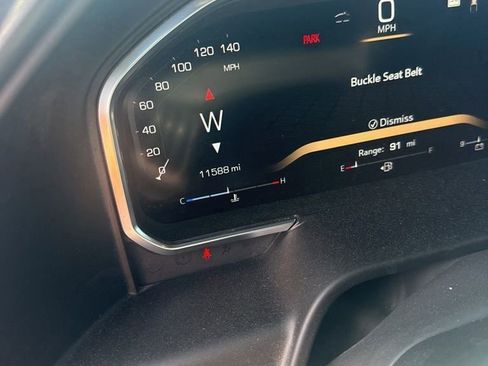 Used 2026 GMC Sierra 1500 AT4 w/ AT4 Premium Package image 3