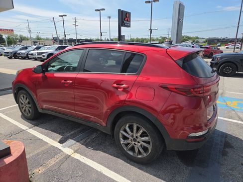 Certified 2022 Kia Sportage Nightfall Edition w/ Nighfall AWD Premium Package image 6