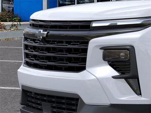 New 2026 Chevrolet Traverse LT w/ Midnight/Sport Edition image 13