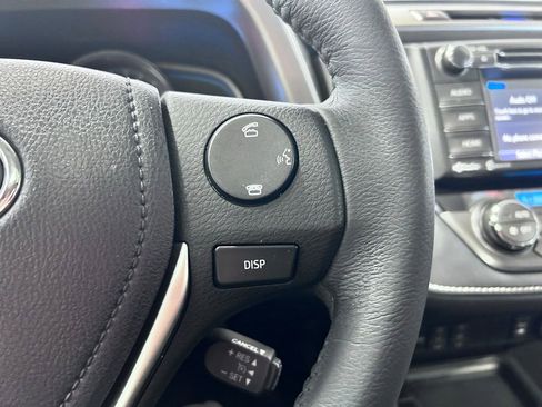 Used 2015 Toyota RAV4 Limited image 11