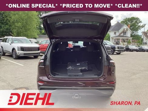 Used 2024 Lincoln Nautilus Premier w/ Jet Appearance Package AWD/4WD image 10