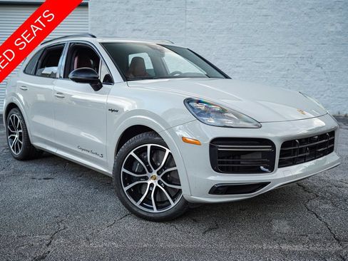 Used 2021 Porsche Cayenne Turbo S AWD/4WD image 8