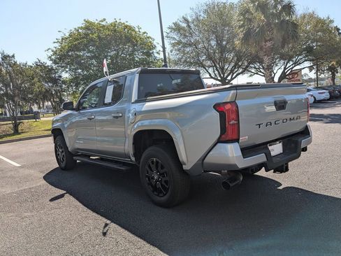 Used 2024 Toyota Tacoma SR5 image 6