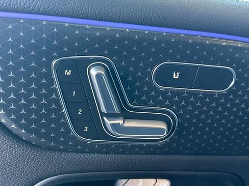 Certified 2025 Mercedes-Benz GLB 250 4MATIC image 13