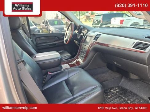 Used 2009 Cadillac Escalade EXT AWD/4WD image 14