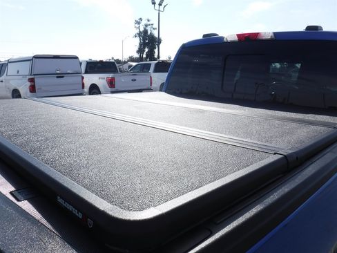 Used 2021 Ford F150 Lariat w/ Max Trailer Tow Package image 5