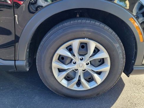 Used 2025 Honda CR-V LX image 2