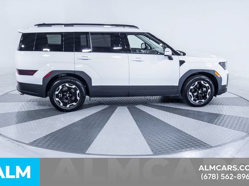 Used 2026 Hyundai Santa Fe SEL FWD image 11
