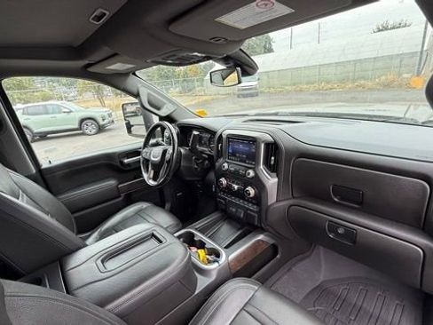 Used 2022 GMC Sierra 2500 Denali image 22