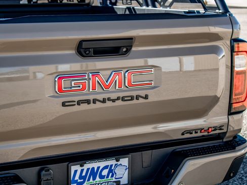 Used 2024 GMC Canyon AT4X image 20