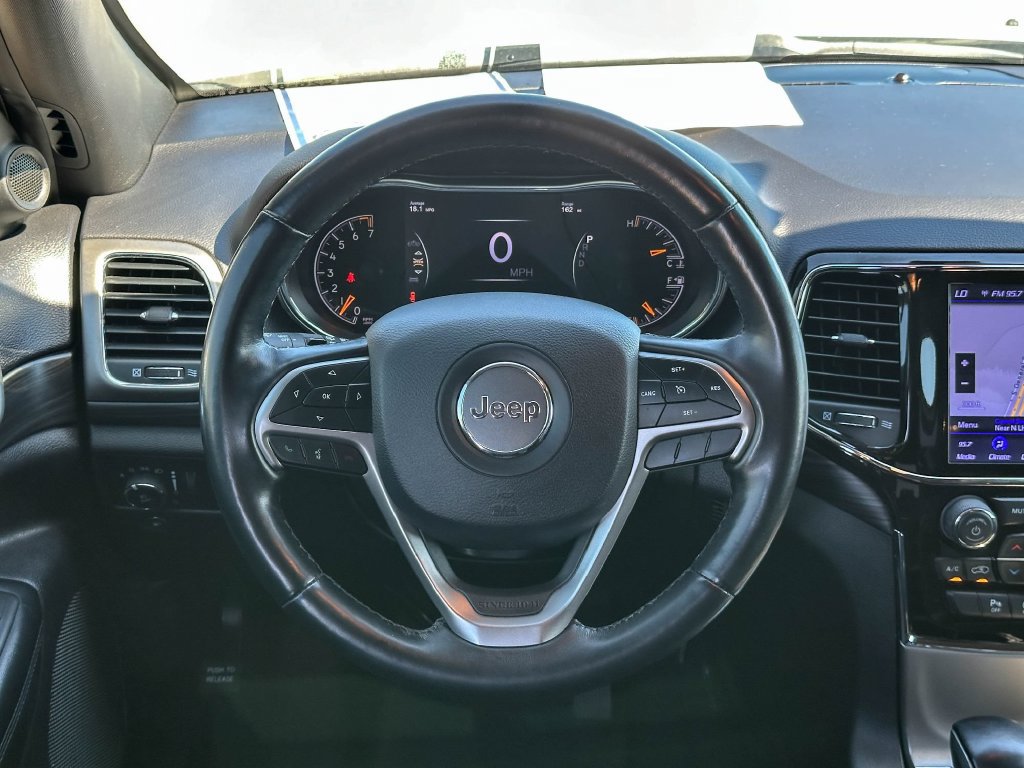 Used 2021 Jeep Grand Cherokee Laredo X RWD image 28