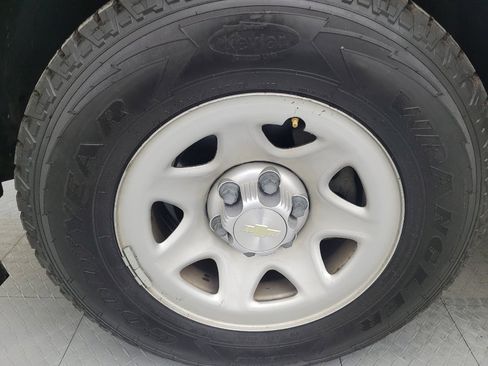 Used 2018 Chevrolet Silverado 1500 W/T w/ Trailering Package image 31