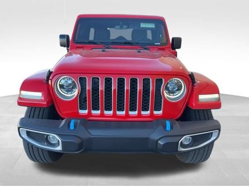 Used 2023 Jeep Wrangler Unlimited Sahara image 2