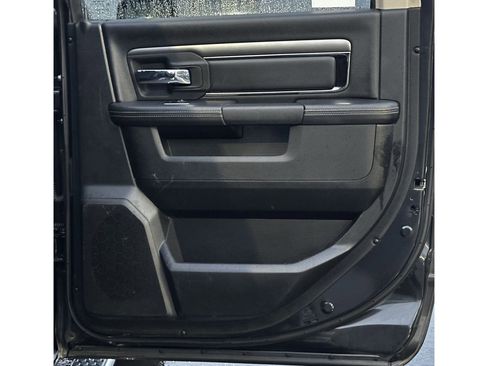 Used 2017 RAM 1500 Sport image 12