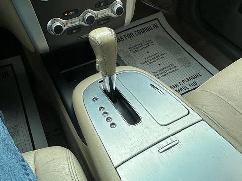 Used 2013 Nissan Murano SV FWD image 17