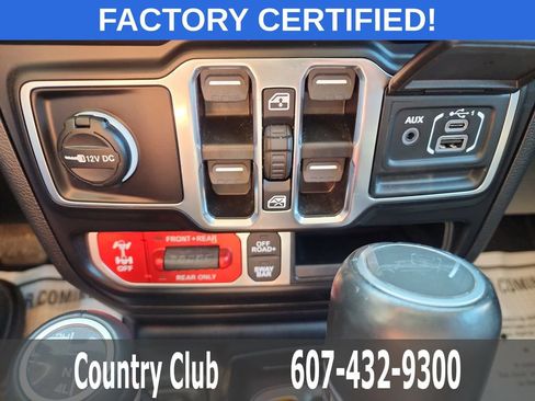 Used 2023 Jeep Gladiator Rubicon w/ LED Lighting Group AWD/4WD image 14