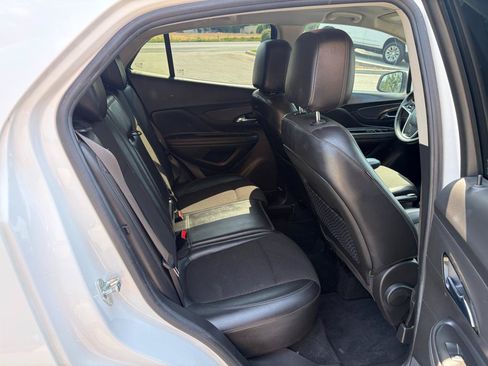 Used 2018 Buick Encore Preferred AWD/4WD image 7
