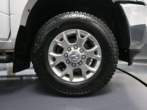 Used 2022 RAM 2500 Laramie AWD/4WD image 18