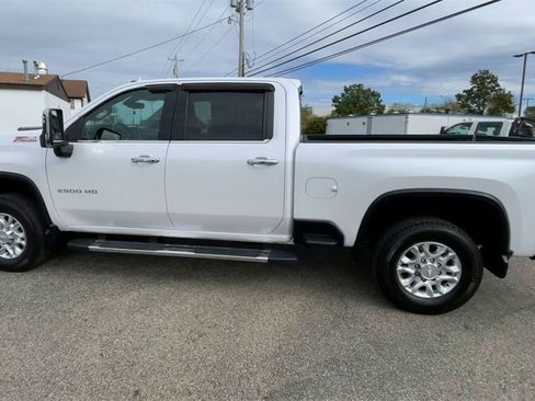 Used 2020 Chevrolet Silverado 2500 LTZ w/ LTZ Convenience Package image 7