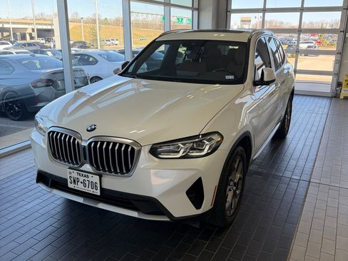 Used 2023 BMW X3 xDrive30i w/ Convenience Package w/ZPA image 2