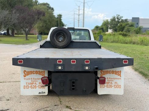 Used 1997 Ford F450 2WD Regular Cab Super Duty image 3