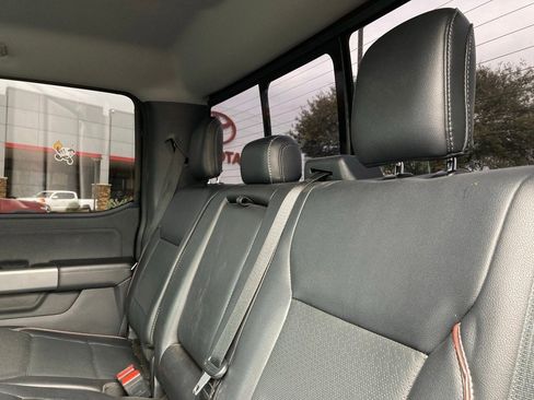 Used 2021 Ford F150 Lariat image 9