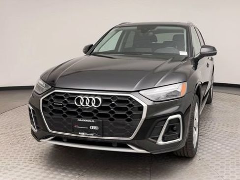 Used 2023 Audi Q5 2.0T Premium Plus w/ Premium Plus Package AWD/4WD image 7