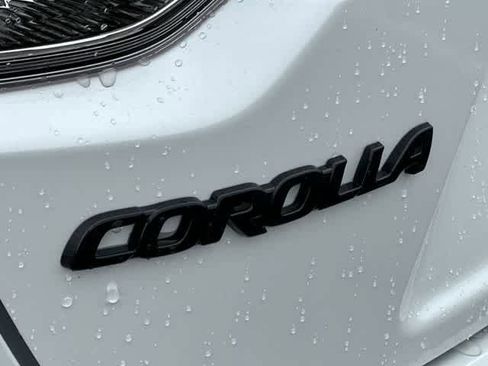 New 2024 Toyota Corolla SE image 26