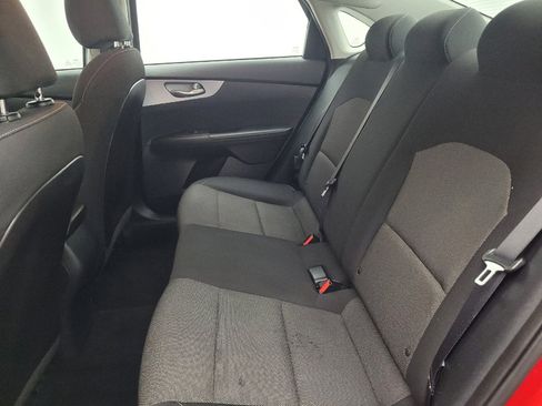 Used 2022 Kia Forte LXS w/ LXS Technology Package FWD image 18