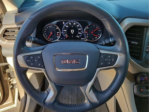 Certified 2022 GMC Acadia Denali w/ Denali Ultimate Package image 16