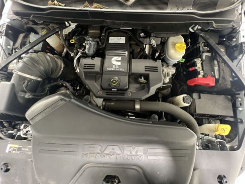 Used 2020 RAM 2500 Laramie image 24