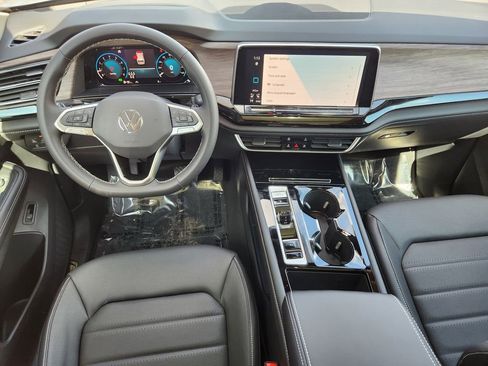 New 2026 Volkswagen Atlas SEL AWD/4WD image 16