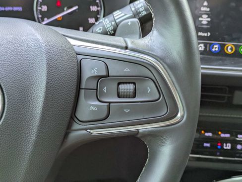 Used 2023 Buick Envision Essence FWD image 26