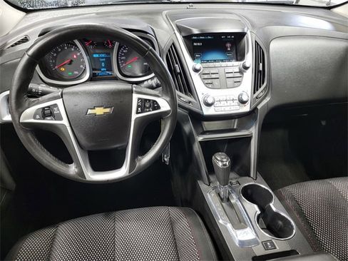 Used 2017 Chevrolet Equinox LT w/ Convenience Package image 28