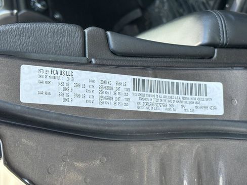 Used 2019 Jeep Grand Cherokee Limited w/ Trailer Tow Group IV image 15