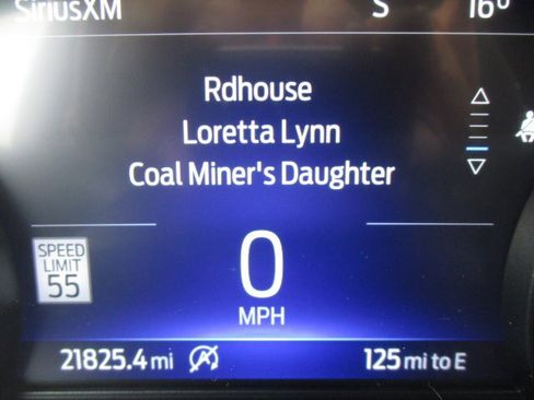 Certified 2022 Ford Explorer Limited w/ Equipment Group 301A image 2