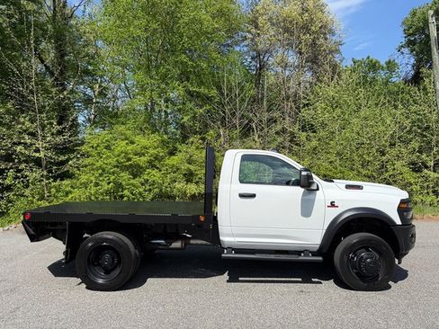 New 2026 RAM 5500 Tradesman AWD/4WD image 6